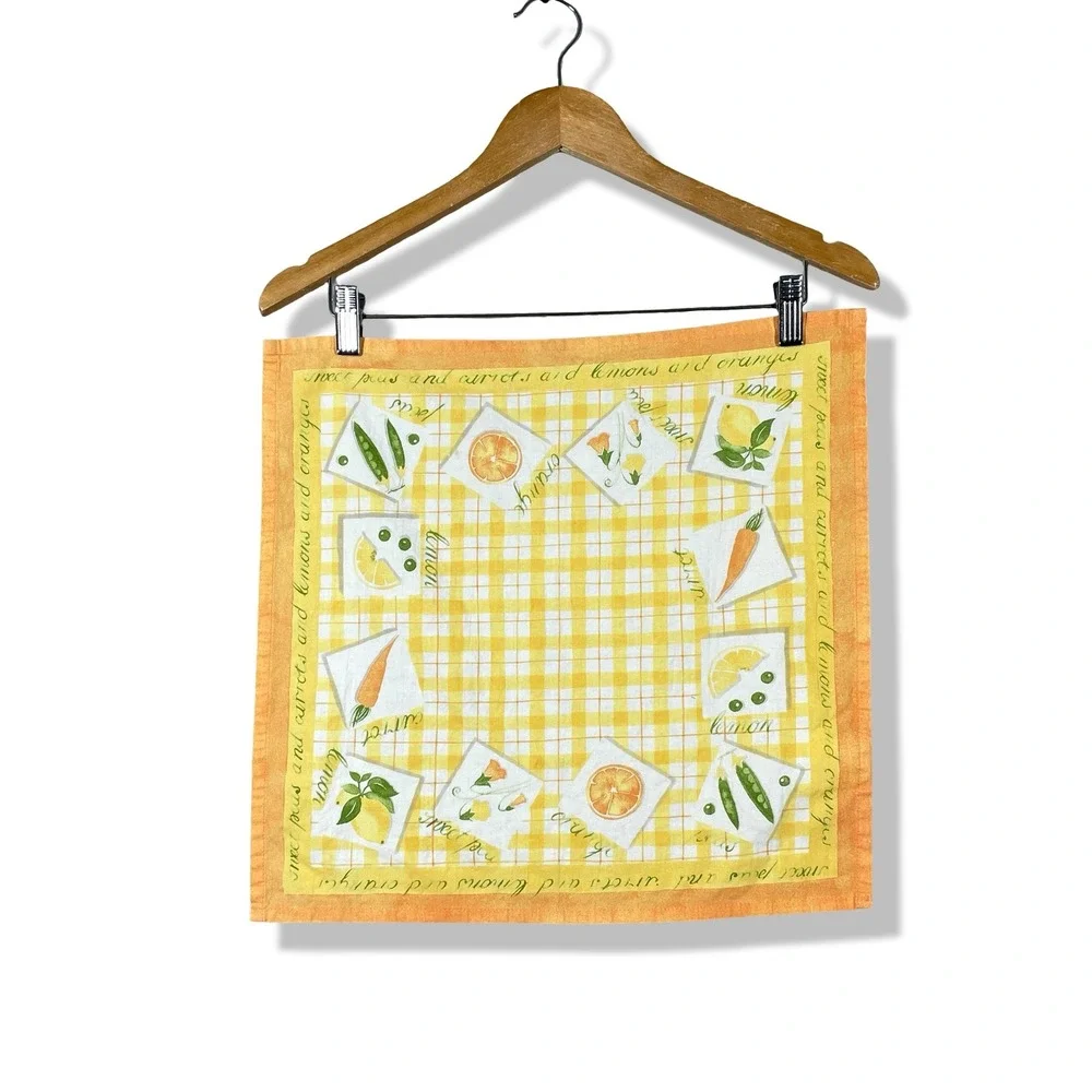 Lauren Ashley Kitchen Towels Set of 2‎ Yellow Gingham Fruit Print Cotton Napkins